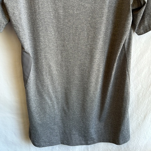 Nike Dri-Fit gray long tee with side slits, size L - Picture 6 of 13